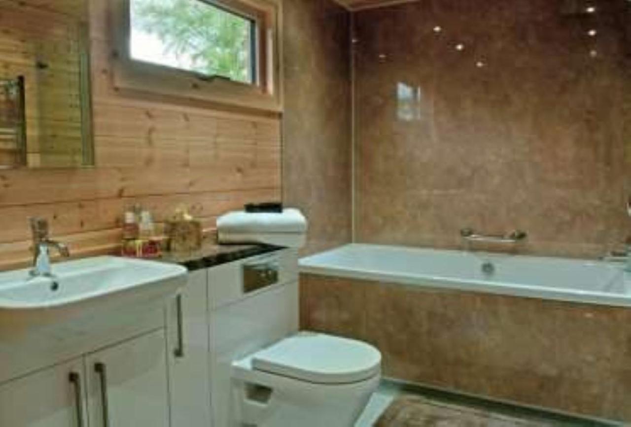Fern - Luxury With Steamroom In Perthshire Perth